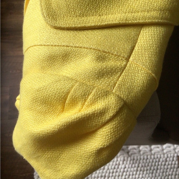Bright yellow Nygard crop blazer, US14 - Picture 6 of 6